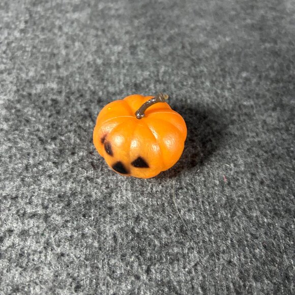 Dollhouse Miniature Halloween Jack-O-Lantern Pumpkin Blow Mold - Picture 3 of 8
